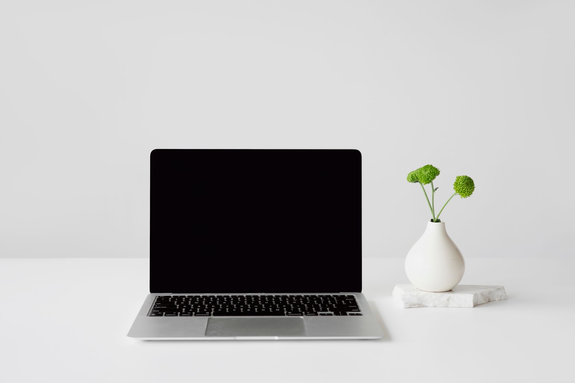 Batching for freelancers with multiple clients: how to group similar tasks and reclaim hours each week