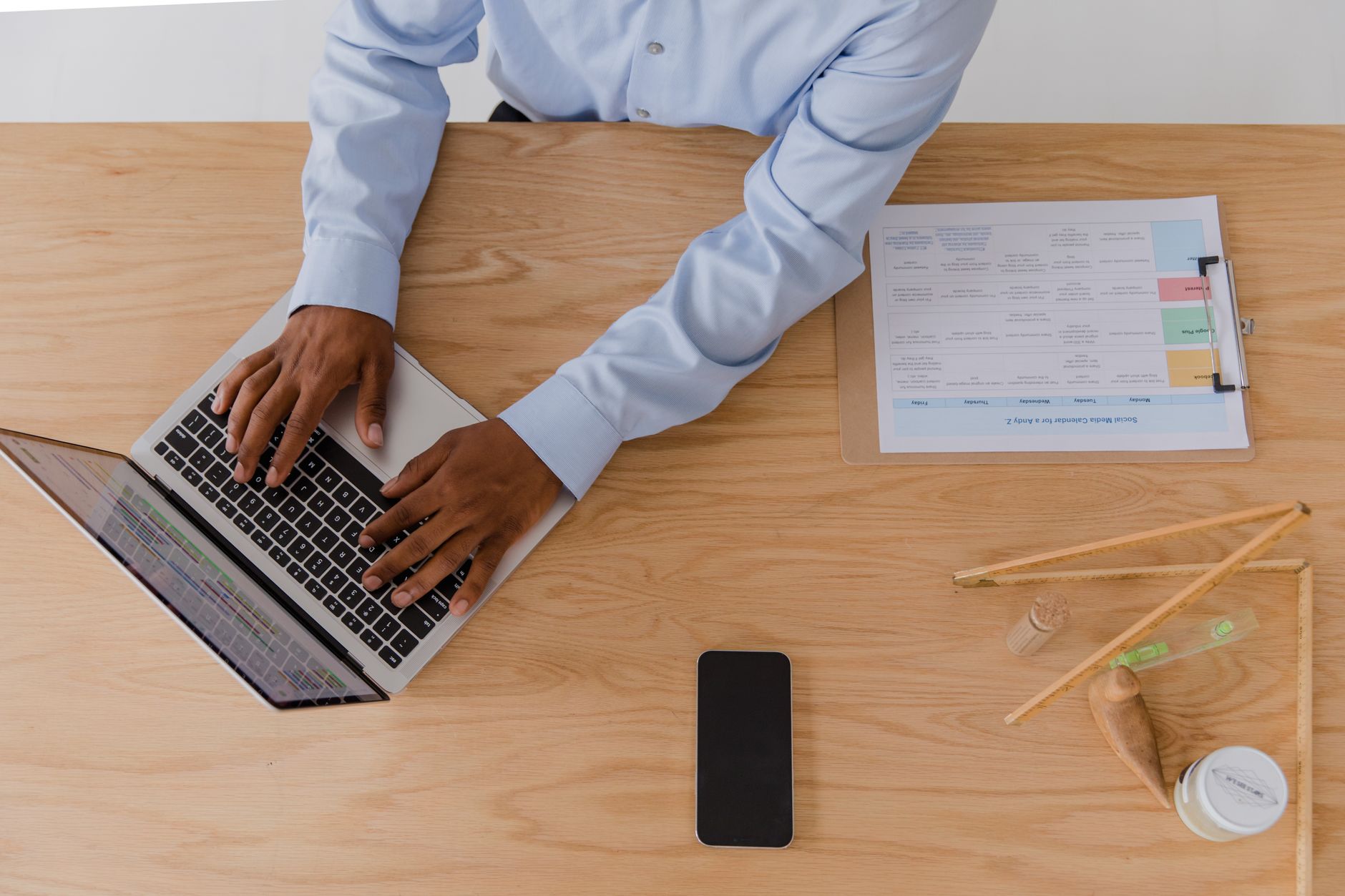 Batching Tasks for Small Business Owners: Step-by-Step Guide to Save Time Weekly