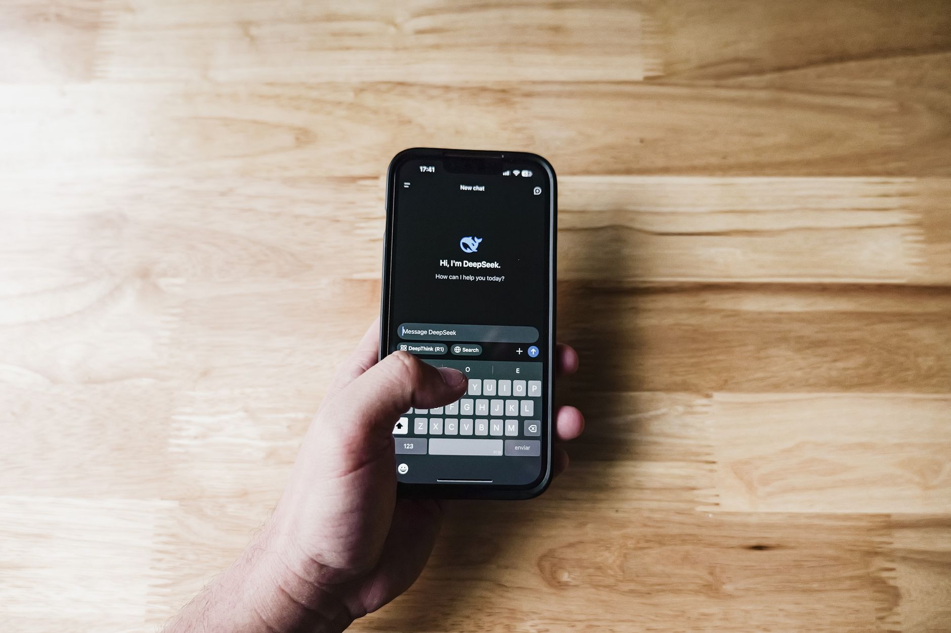 Person dictating tasks in a mobile app with voice capture