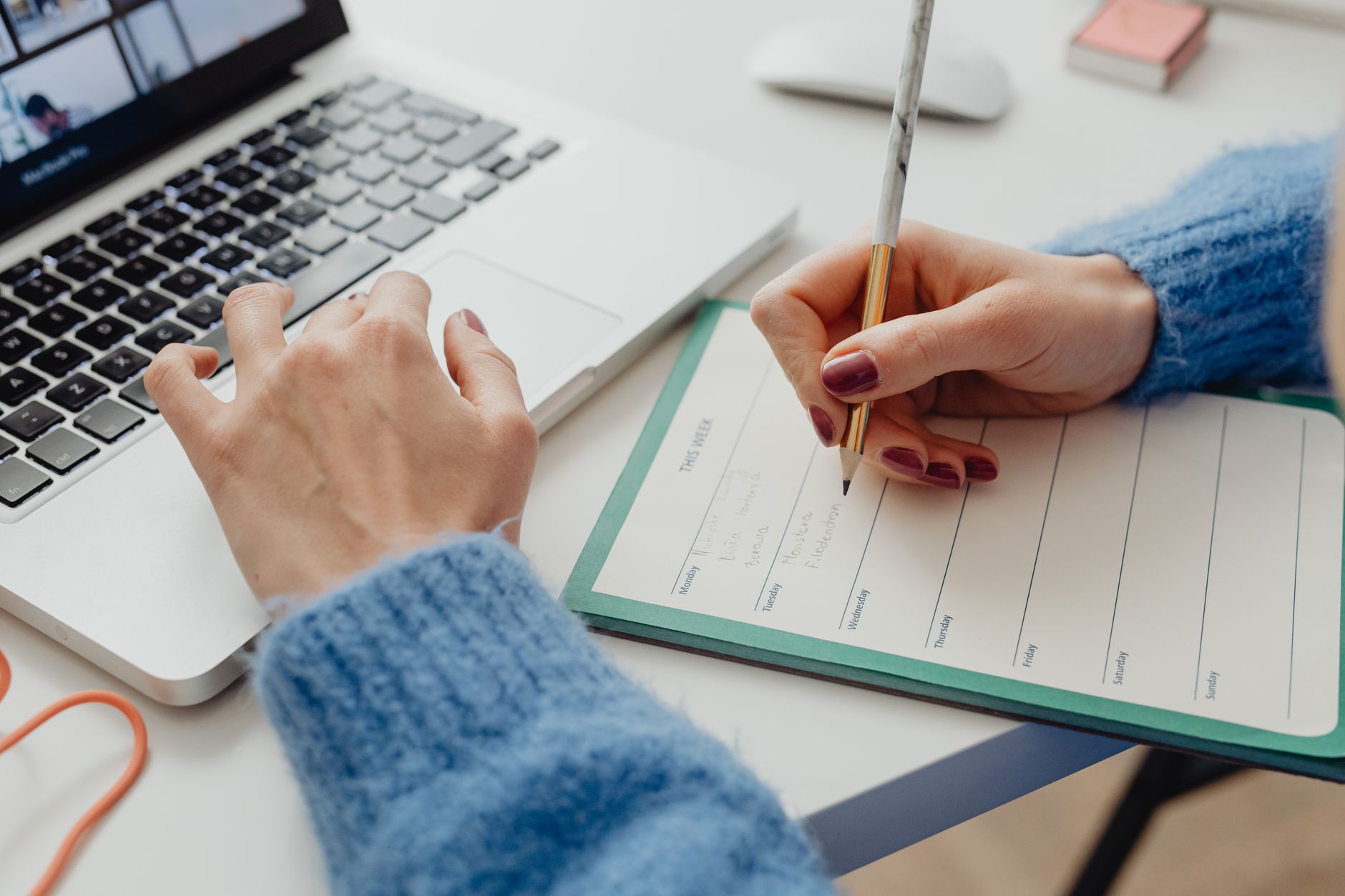 Bullet Journal for Multiple Jobs: How to Manage Parallel Projects Without Losing Focus