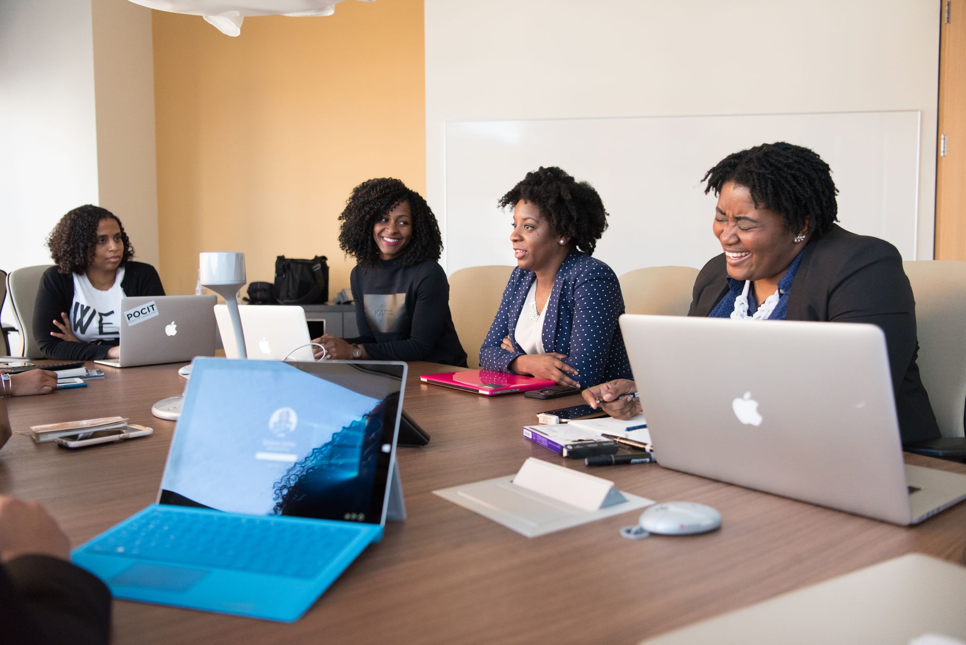 Step-by-Step Guide to Convert Emails to Tasks: Organize by Client and Avoid Inbox Overload with a Convert Email to Task App for Freelancers