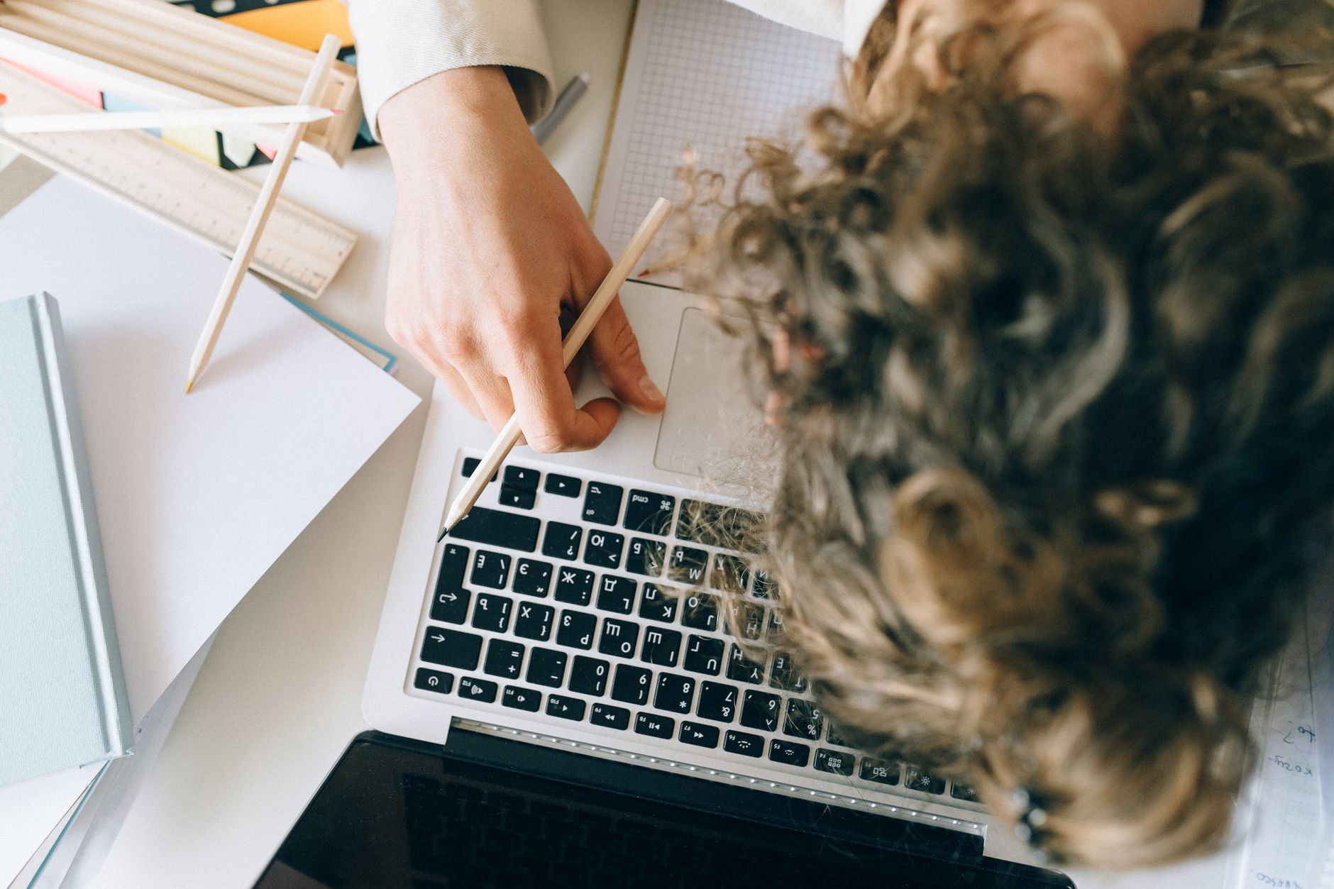 Critical Power List for Freelancers: How to Prioritize Tasks with Multiple Deadlines Without Burning Out