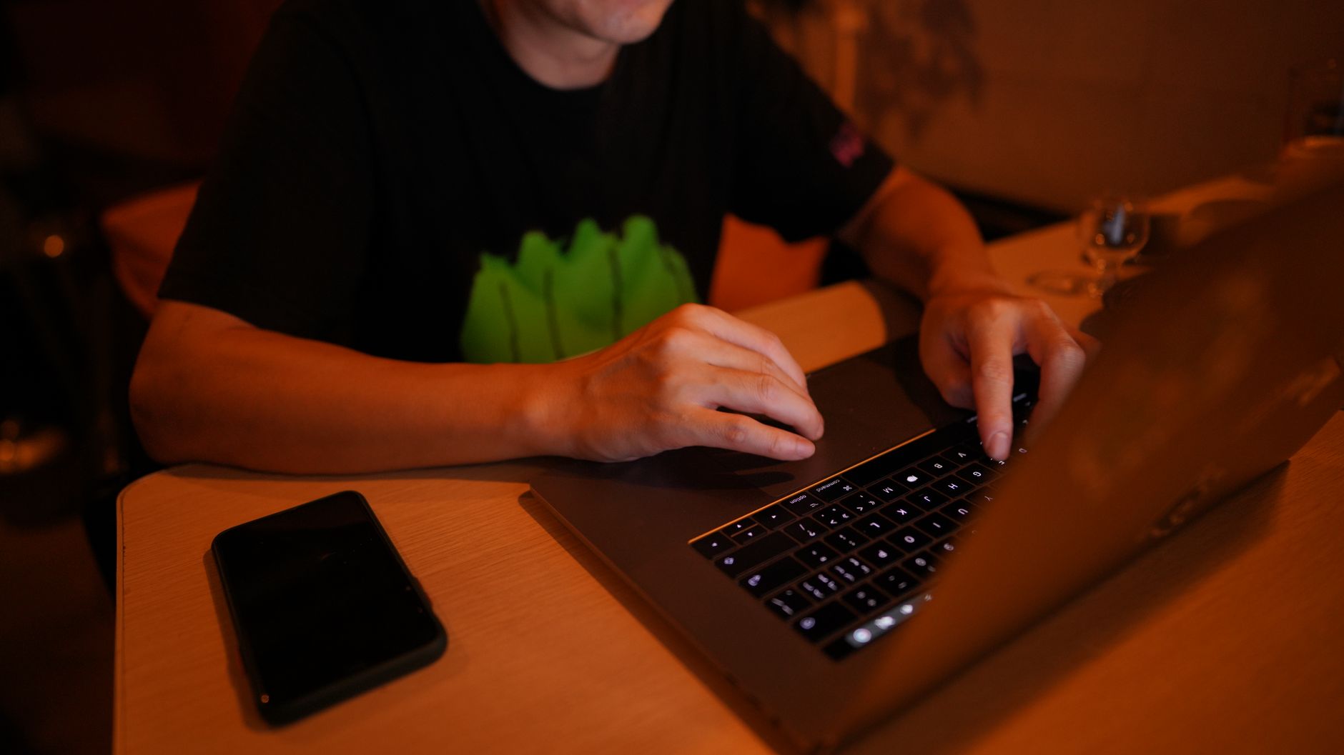 Deep Work for Freelancers with Multiple Clients: How to Create Focus Blocks Without Distractions
