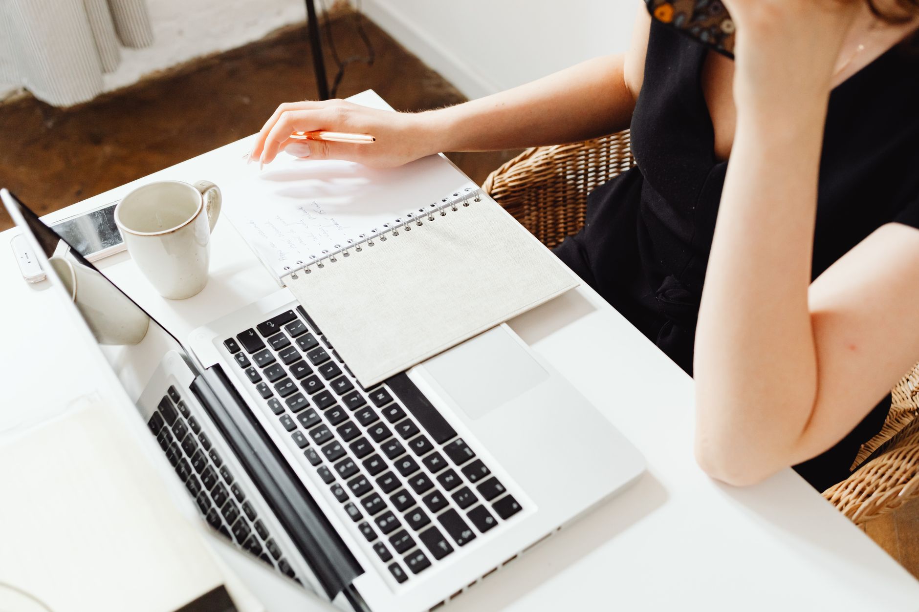 How to Apply the Critical Power List for Tasks for Freelancers with Multiple Clients (Without Burning Out)