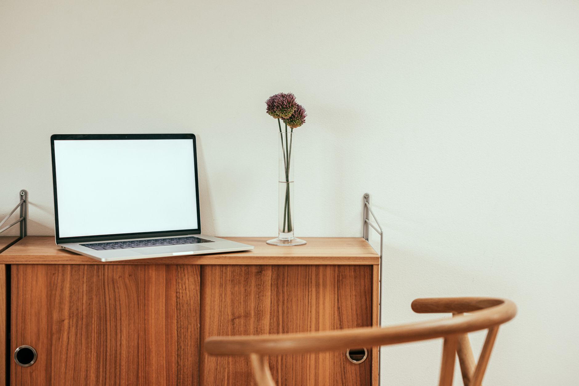 Cómo eliminar distracciones con la técnica de los cinco porqués: guía paso a paso para identificar causas profundas y recuperar la concentración