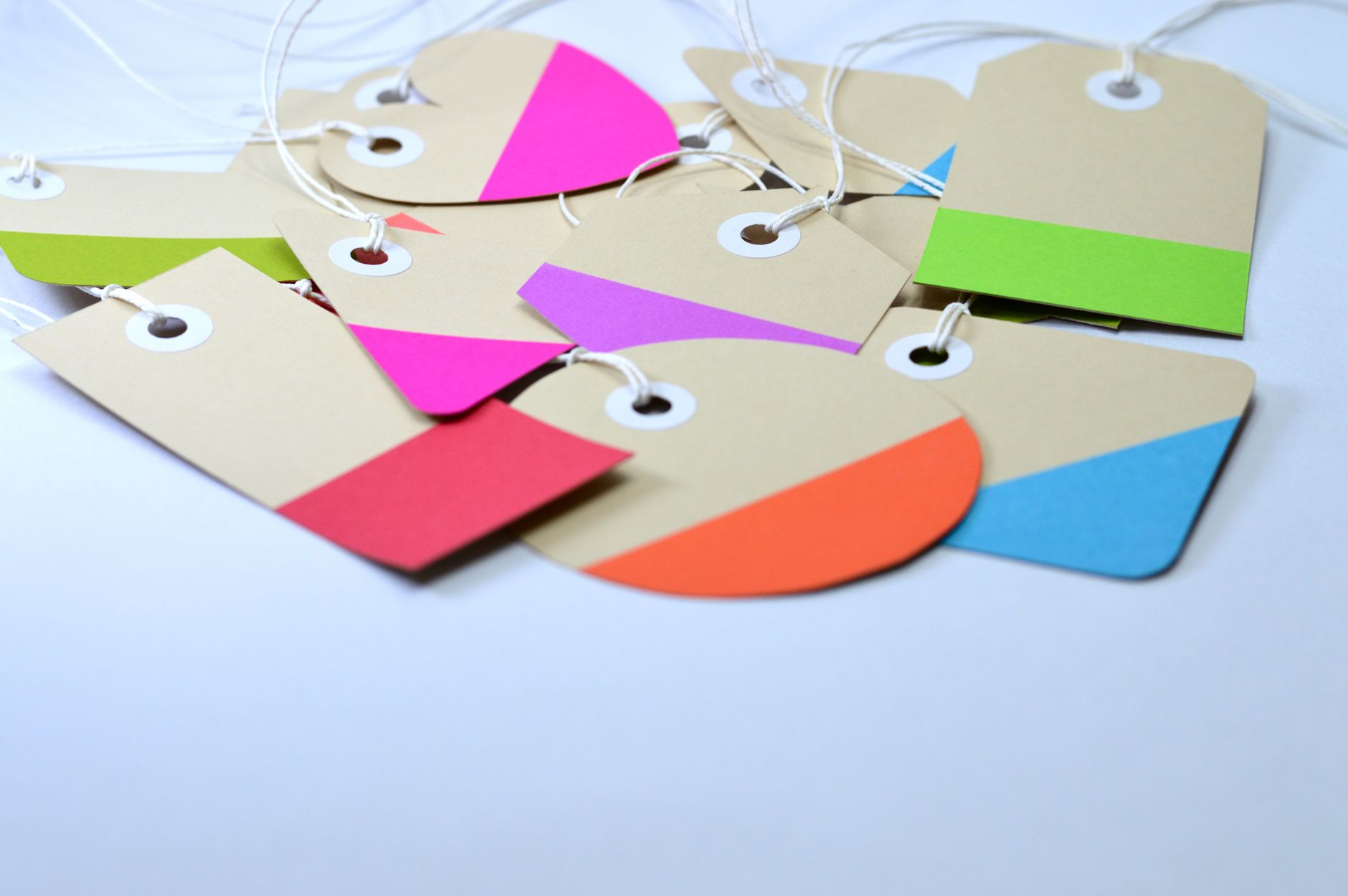 Kanban board with custom columns by type of work and colored tags