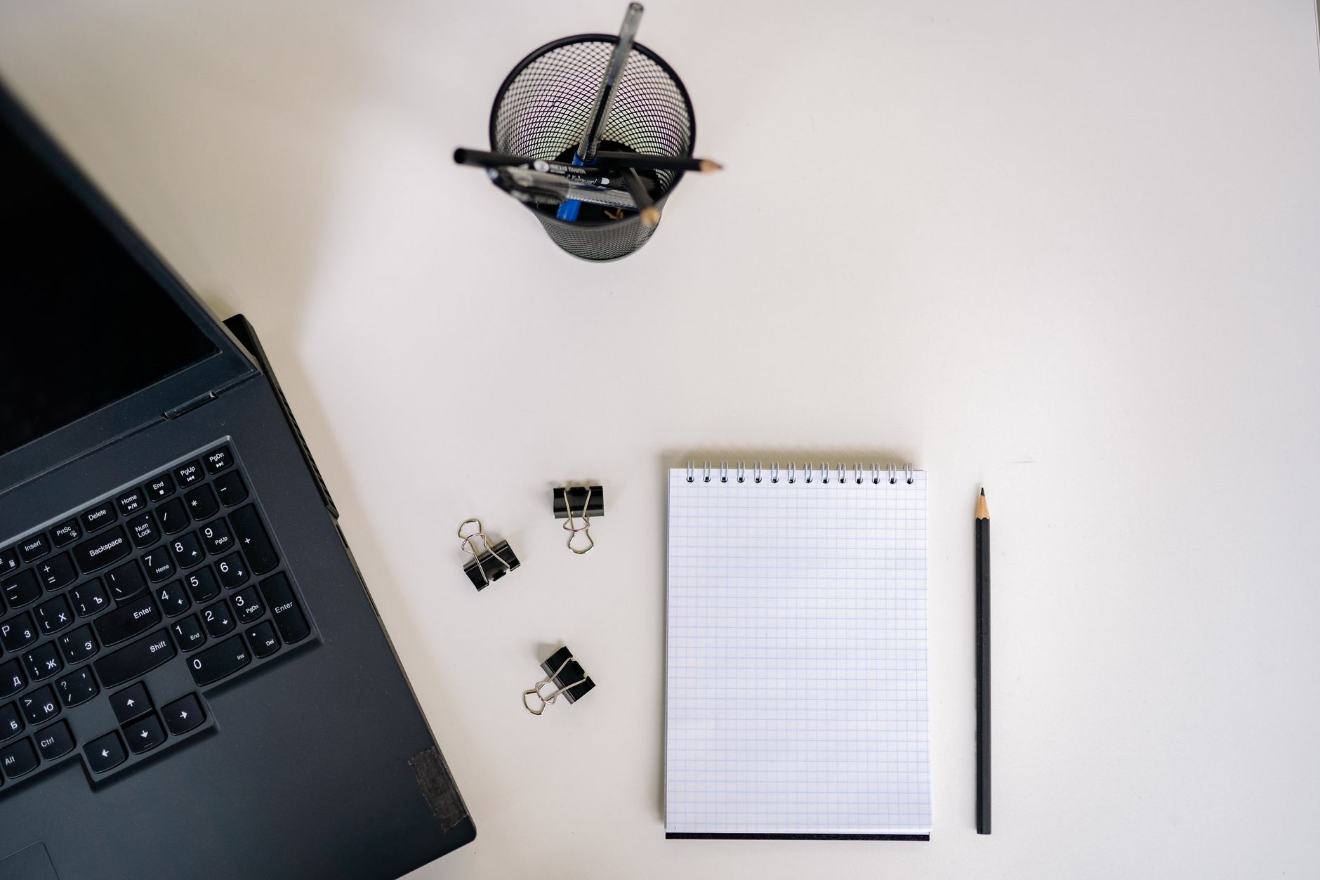 How to manage meetings with multiple clients without mixing up details: practical strategies with Foco