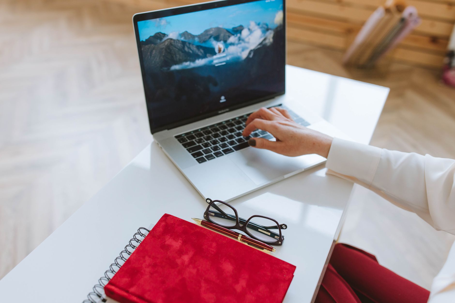 How to sync GitHub issues and Jira tasks in one to-do list (and why developers need it)