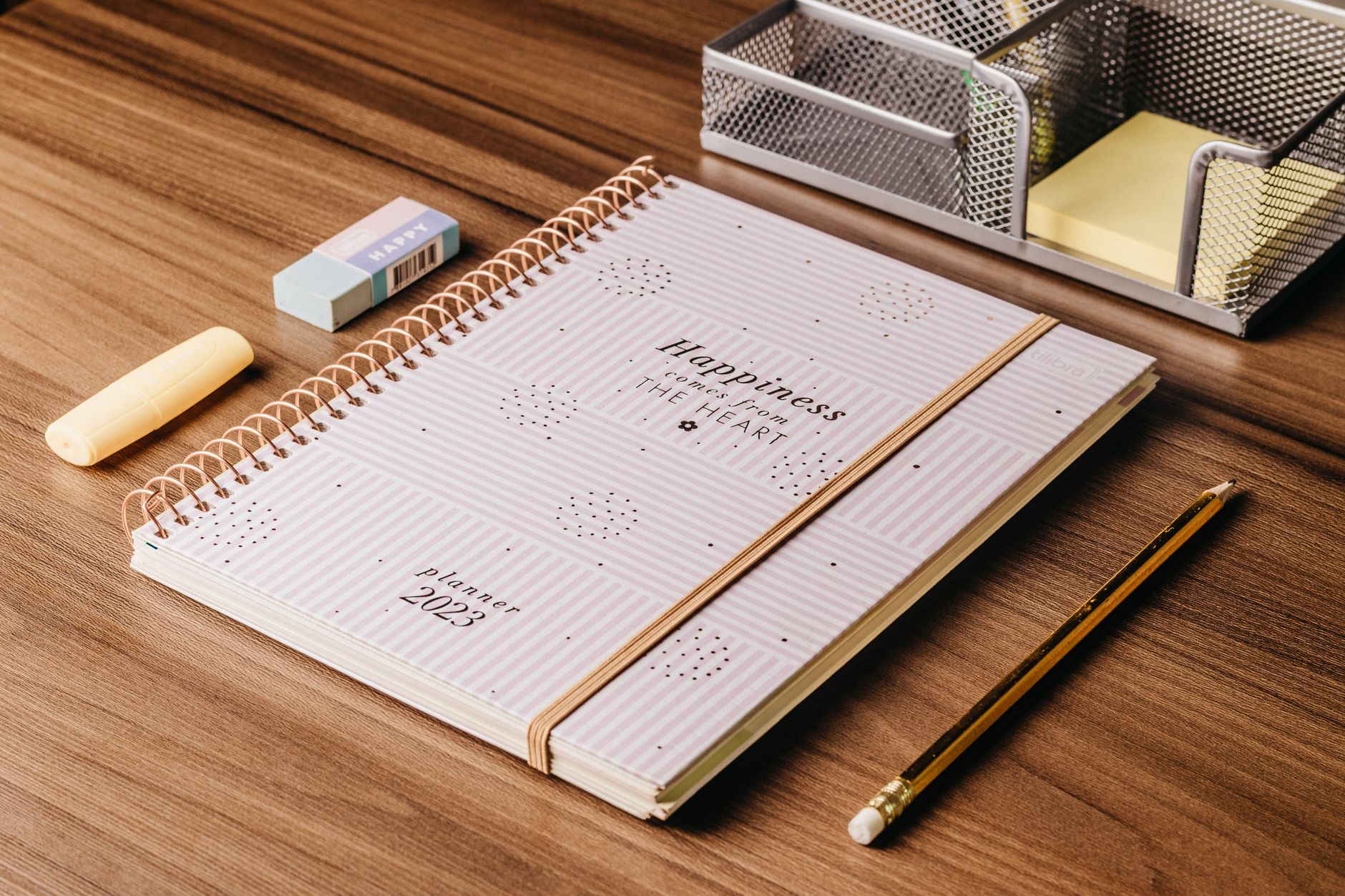 How to Use 'Eat the Frog' with Multiple Jobs: A Guide to Prioritizing the Hard Stuff Without Drowning in Multitasking