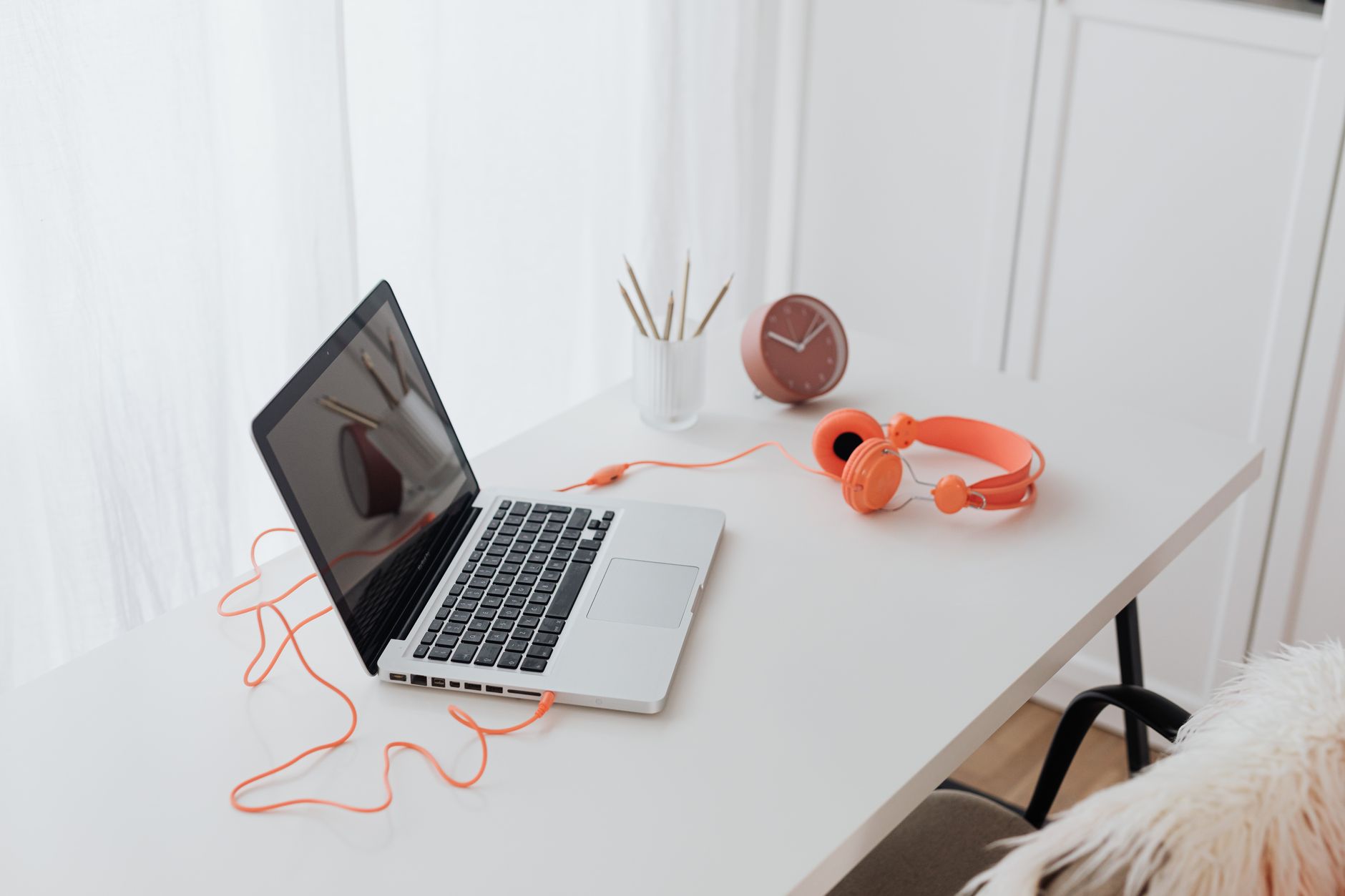 How to Apply the 90-Minute Technique for Productivity: Deep Work Blocks Across Multiple Jobs