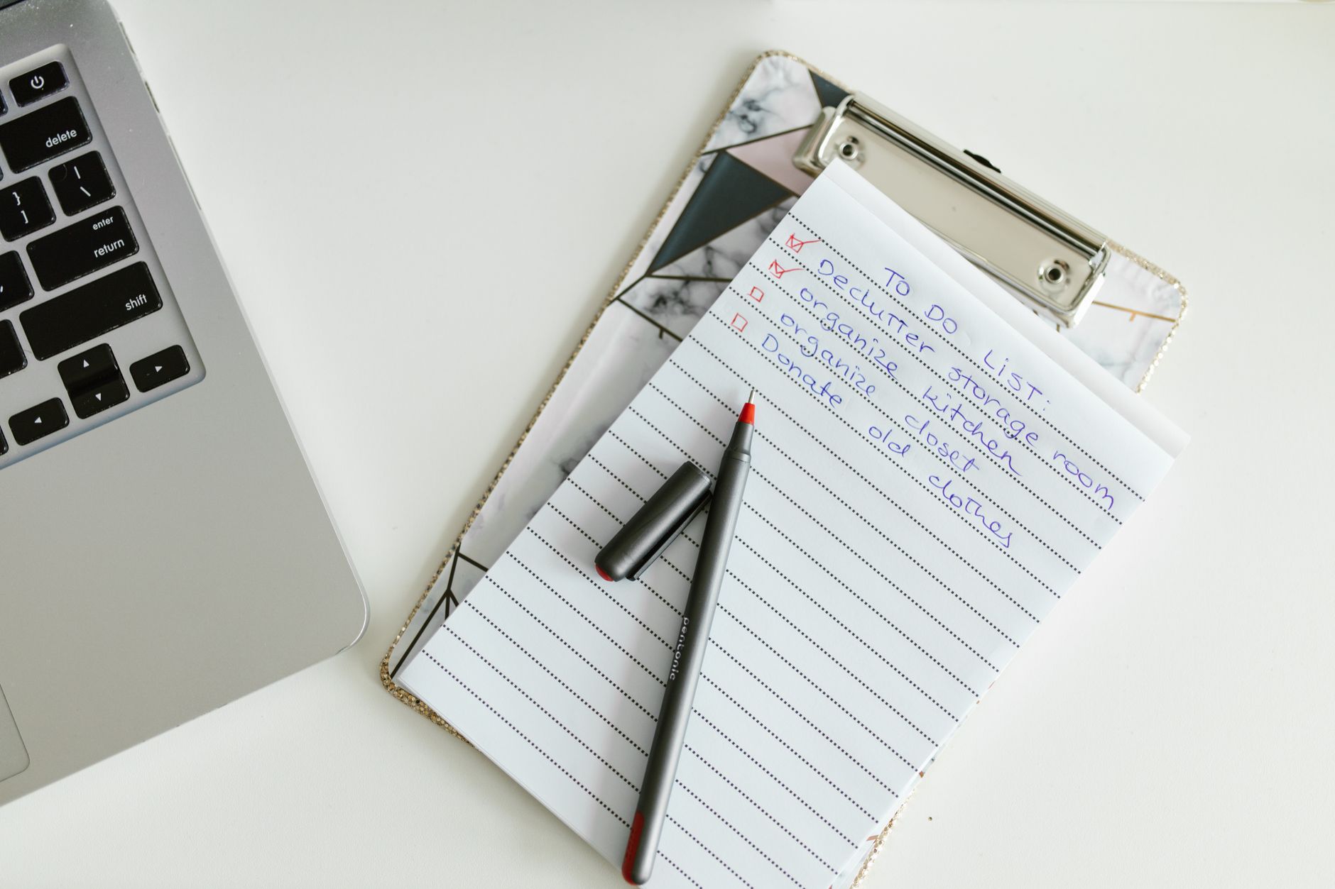 Zettelkasten Method for Organizing Tasks: How to Apply It When Managing Multiple Projects at Once