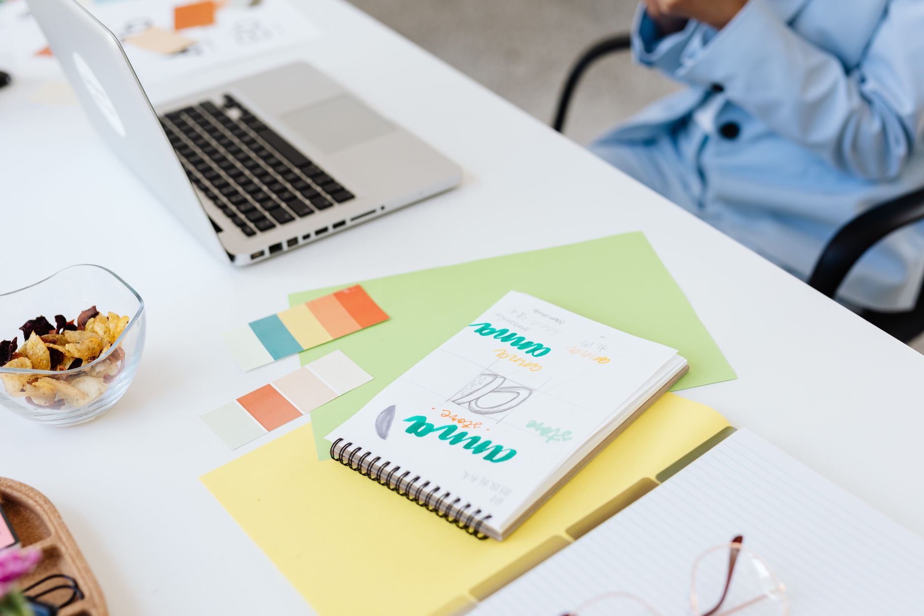 Task manager for freelancers with multiple clients: strategies to avoid losing details or deadlines when centralizing everything
