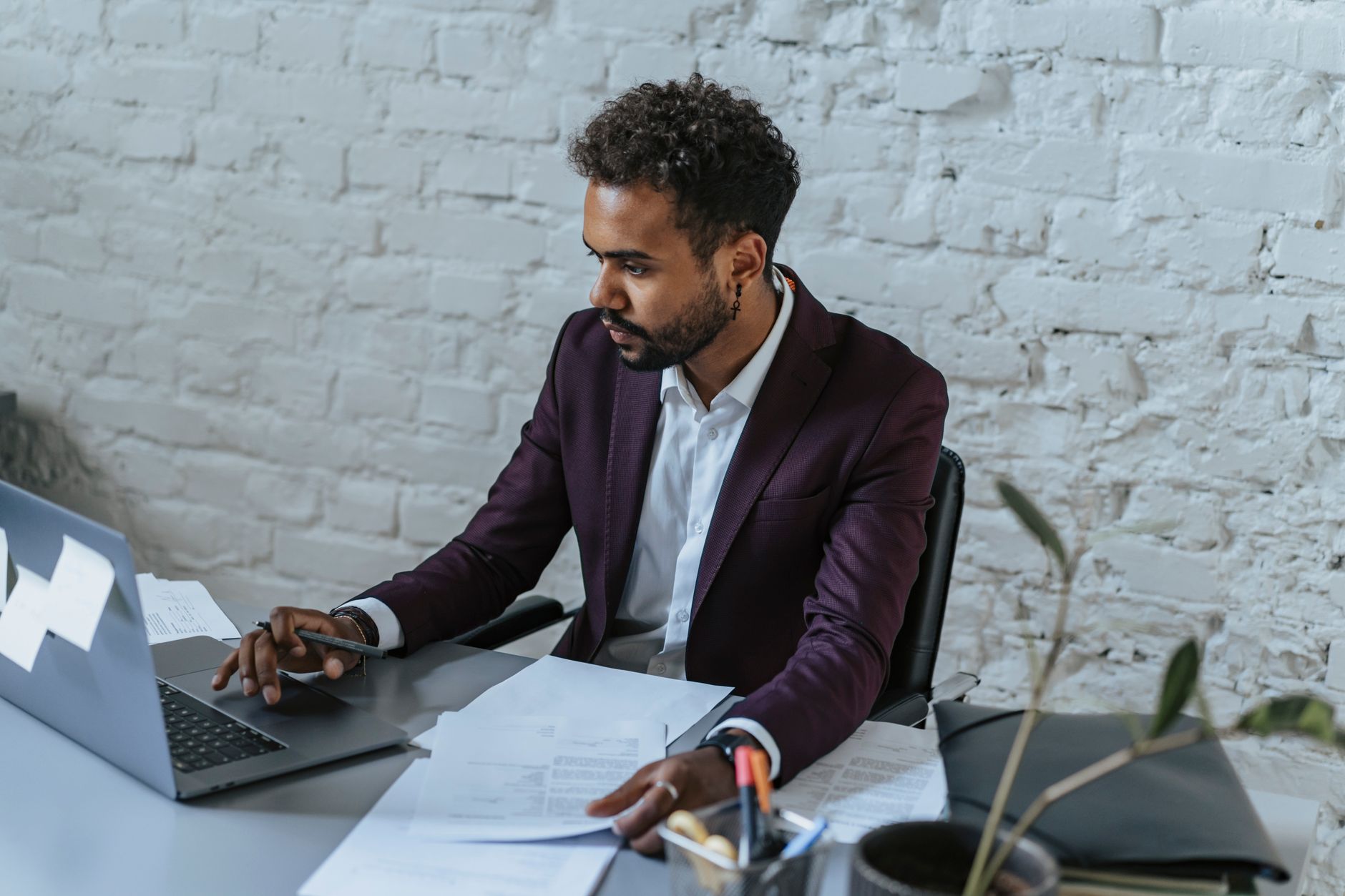 How to Apply the Two-Minute Rule for Productivity Across Multiple Jobs Without Losing Focus