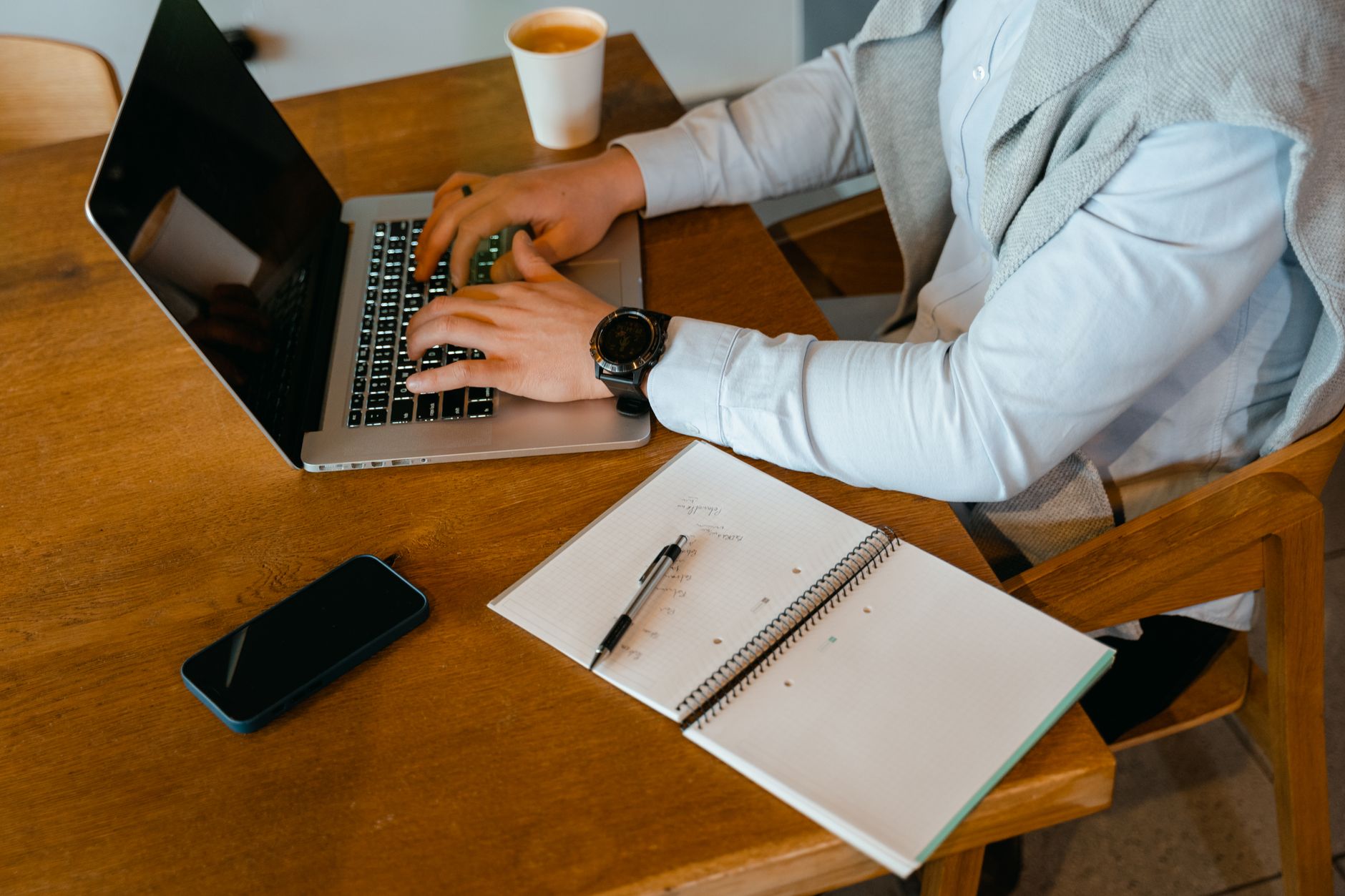 Time blocking for freelancers with multiple clients: a practical guide to organize your day without burnout
