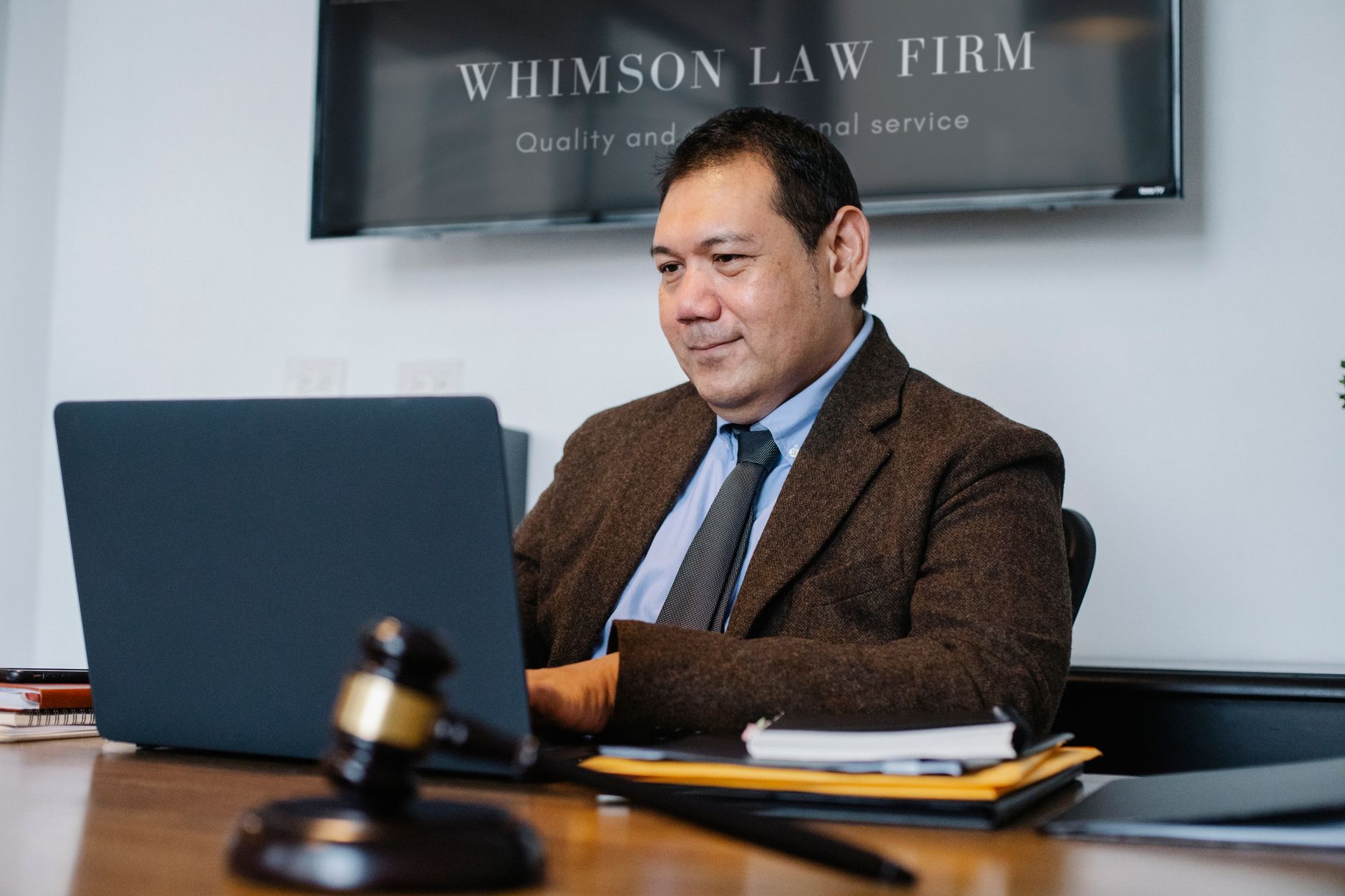 Time Blocking for Lawyers with Multiple Clients: How to Apply It Without Missing Legal Deadlines