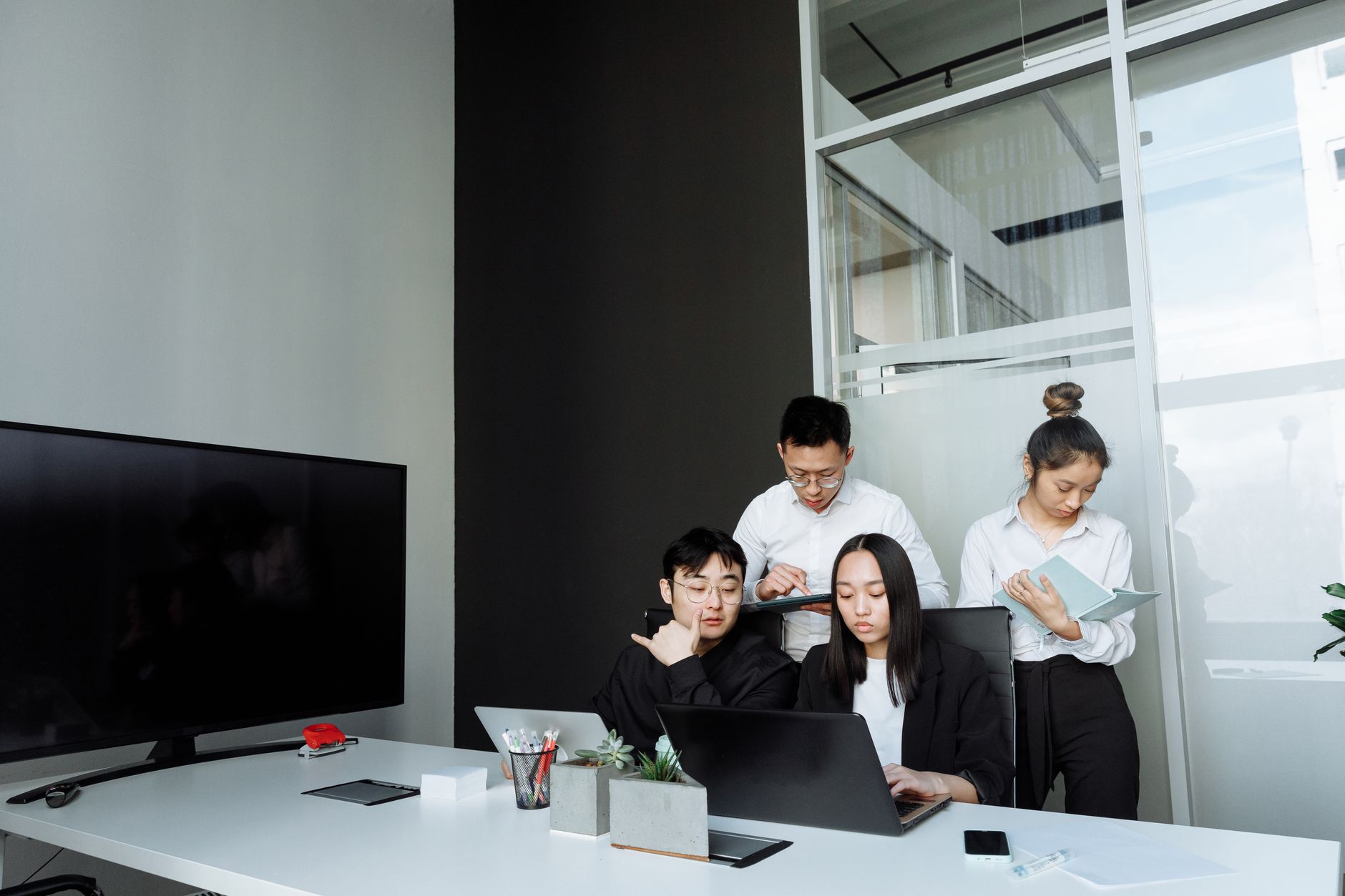 Time blocking for multiple jobs: how to organize without overlaps and maintain focus