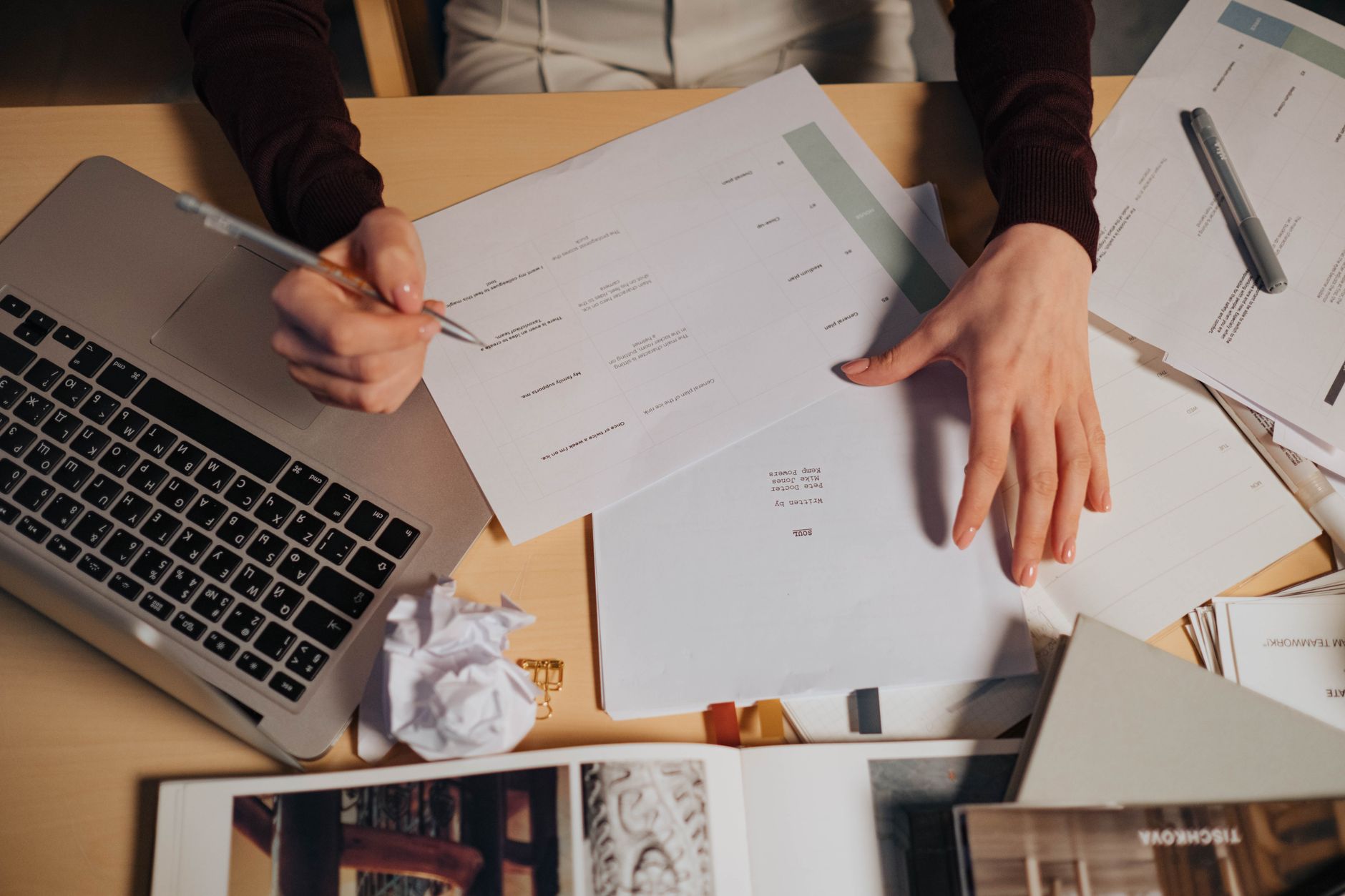 User Research Sessions Checklist Template for Freelancers with Multiple Clients: How to Organize Without Losing Details